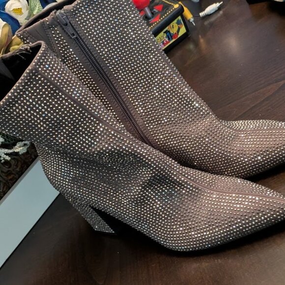 B31 A NEW DAY Cassidy Rhinestone Ankle Boots - Picture 3 of 8